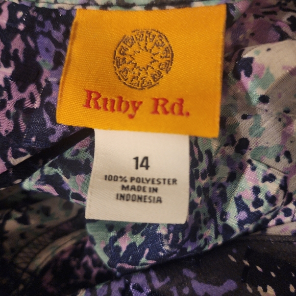Ruby Rd purple tunic, size large - Picture 6 of 6
